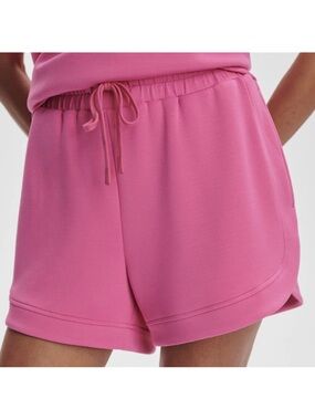 Ollie High-Rise Short 3.5''